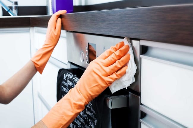 Limpiezas domésticas: ¿Te da pereza limpiar la cocina a fondo?
