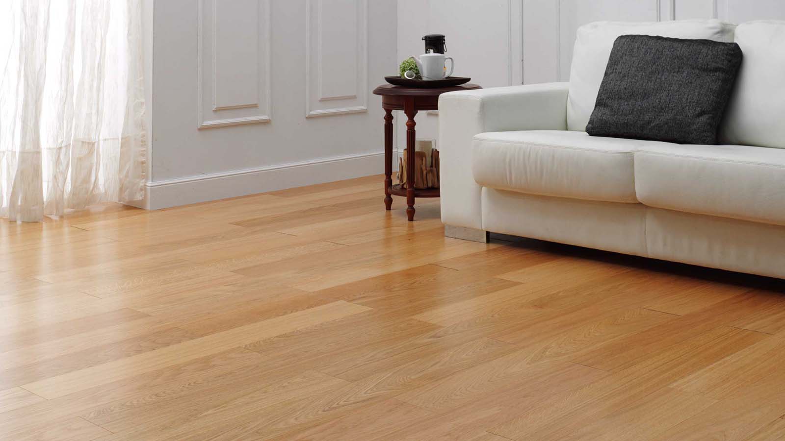 https://www.domukea.com/sites/default/files/noticias/2018-09/El%20mejor%20m%C3%A9todo%20para%20limpiar%20el%20parquet.jpg