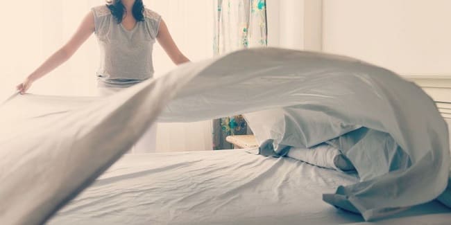 Asistencia a domicilio: ¿haces la cama por las mañanas?