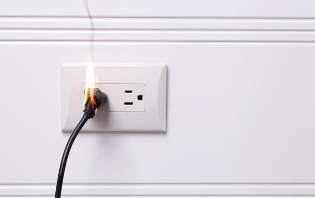 Ayuda a domicilio: evita incendios en la casa de tus padres