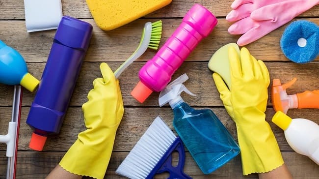 Limpieza domiciliaria: cuidado con los productos de limpieza
