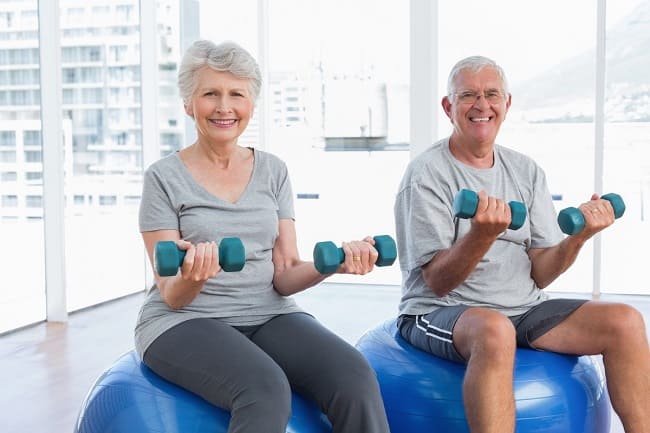 Cuidado de ancianos: pérdida de masa muscular en mayores
