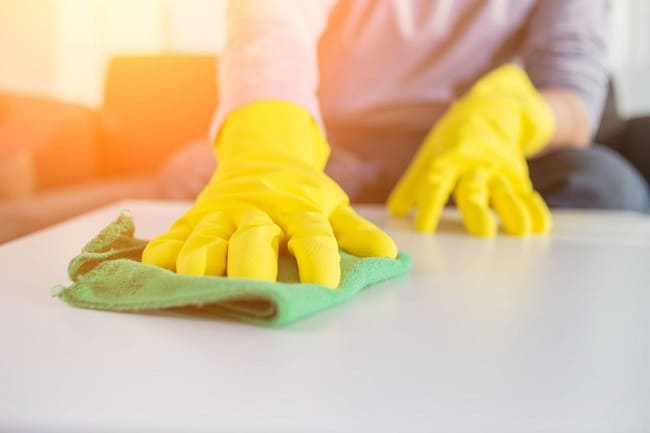 Limpieza a domicilio: ¿por qué contratar un servicio por horas?