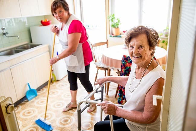 Hacerles partícipes del servicio de limpieza doméstica por horas