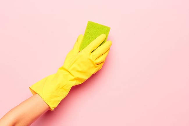 Limpieza doméstica: limpieza periódica de paredes en el hogar
