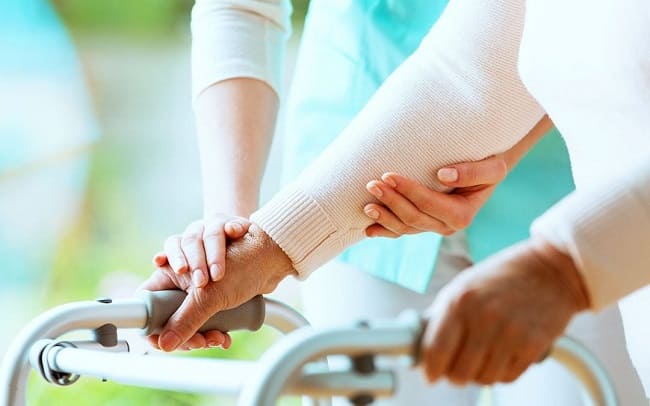 Cuidado de personas mayores: fractura de cadera, un reto