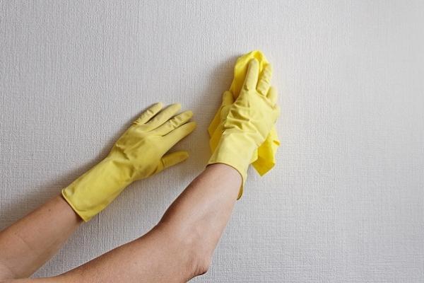 Limpieza a domicilio: la importancia de limpiar las paredes