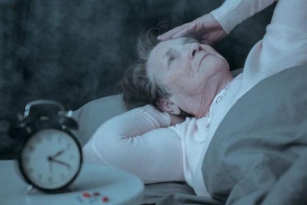 Cuidado de personas mayores: alteración del sueño en ancianos