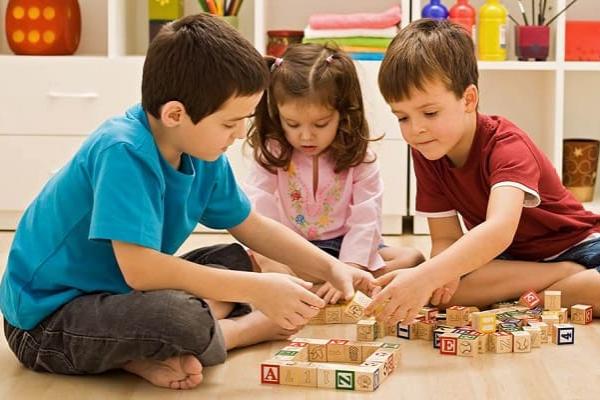 Cuidado de niños: ¡por fin las vacaciones, necesito niñera ya!