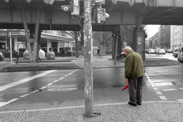 Ayuda domiciliaria en Getxo: cuando empiezan a desorientarse