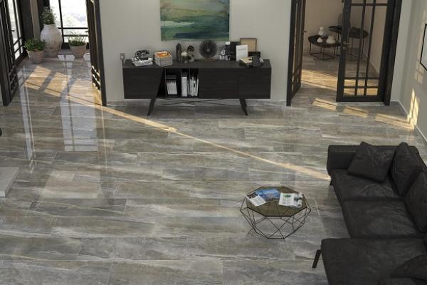 Limpieza de suelos de gres porcelánico en Bilbao