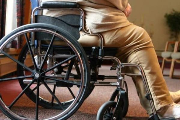 Ayudas técnicas en Vizcaya: obesidad y sillas de ruedas