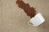 Limpieza doméstica rápida y adecuada de las alfombras de casa